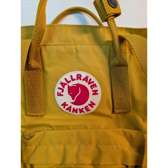 FJALLRAVEN Kanken Backpack - Mustard Yellow  Book Bag Hiking Backpack - Picture 2 of 7